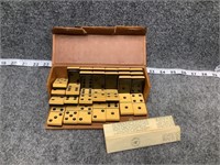 Old Dominos in Leather Case
