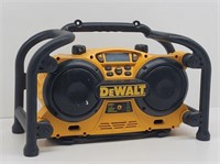 DeWalt Work Site Radio / Charger #DC011