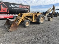 John Deere 440 Backhoe