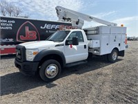 2013 Ford F450 Super Duty Bucket Truck