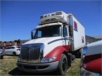 2005 International 8600 T/A Box Truck,
