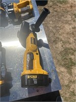 Dewalt cut off tool