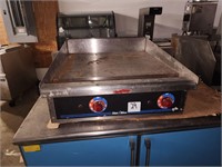 Star maxx "24 " electric  flat grill