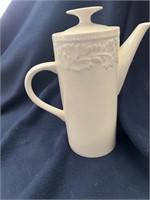 Nice White Pitcher with lid