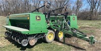 John Deere 455 Grain Drill - 30ft