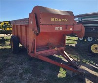 Brady Feed Wagon