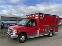 2015 Ford E-350 Ambulance