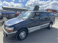 1993 Plymouth Grand Voyager LE