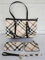 3pcPossible Burberry Purse Wallets SEE DESCRIPTION