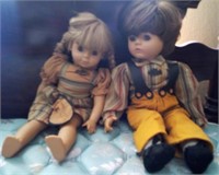 D - LOT OF 2 COLLECTIBLE DOLLS (C36)