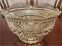 Gorgeous crystal bowl