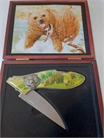 Bear Scene Pocket Knife in Case