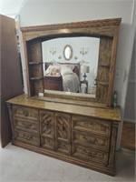 7 drawer dresser with mirror