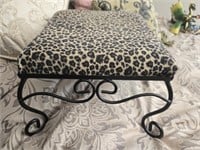 Metal cushion top stool