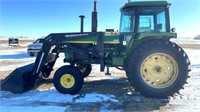 John Deere 4430 Tractor, 16 spd Quad Range