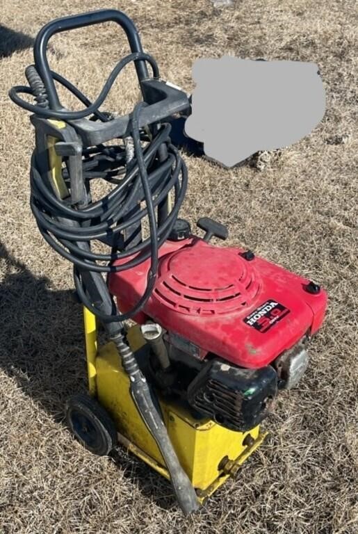 Pressure Washer w/5 hp Honda Engine. Owner says