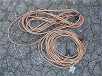 2 heavy duty extension cords