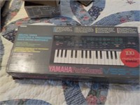 Yamaha portasound keyboard