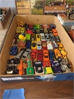 Large flat of Hot Wheels, Matchbox and other cars
