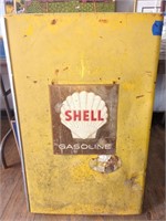 Face from an old SHELL Gasoline pump