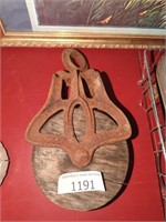 Vintage barn pulley