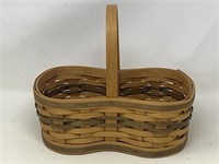 American traditions basket with wooden divider and