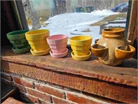 Grouping of 5 Vintage McCoy Planters