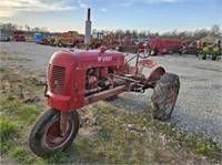 Avery A tractor W/Rear weights.NON RUNNING