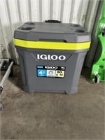 Rolling Igloo Cooler 60 Quart-new