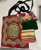 RED/GREEN CELTIC STYLE HAND BAG W/ WALLETS
