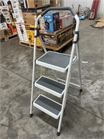 Gorilla Step Ladder