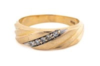 14K Vintage Men's Gold and Diamond Ring.