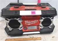 Milwaukee Jobsite Radio - Works