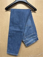 Size 6 Amazon essential women jeans