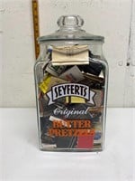 Vintage Pretzel Jar w/lid