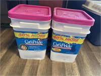 Cats pride Scoopable litter both pretty full