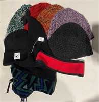 LOT OF KNITTED CAPS