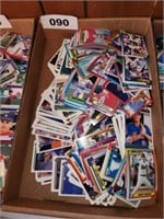 FLAT OF VARIOUS BASEBALL CARDS- EARLY 90'S