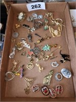 LOT VARIOUS JEWELRY PINS