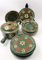 UNQIUE GREEN FLORAL EARTHENWARE DISHSET