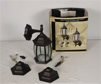 ONE OUTDOOR HOME LIGHT WITH MOUNT X2