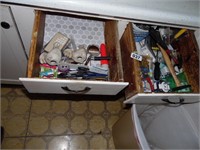 CONTENTS OF DRAWERS AND DECOR
