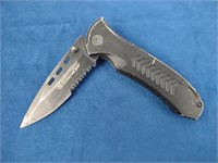 Smith & Wesson Extreme Ops Pocket Knife