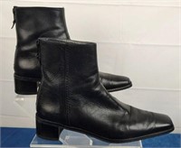 Stuart Weitzman Black Leather Boots