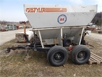Tyler fertilizer buggy; PTO driven; no motor; work