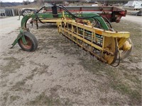 John Deere 660 hydraulic drive hay rake; works; ne