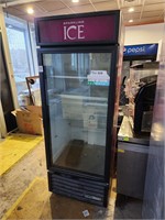 True 1 glass door refrigerator