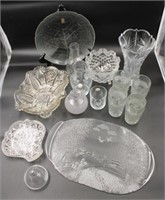 CRYSTAL GLASSWARE & OIL LAMP CHIMENYS