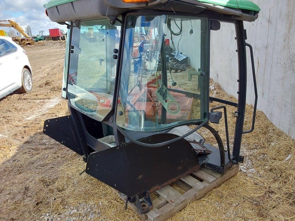 Deer Tractor Cab