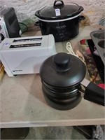 Black & Decker toaster & Double boiller pot